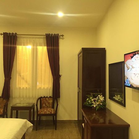 Huy Hoang 1 Hotel Ho Chi Minh City Exterior photo