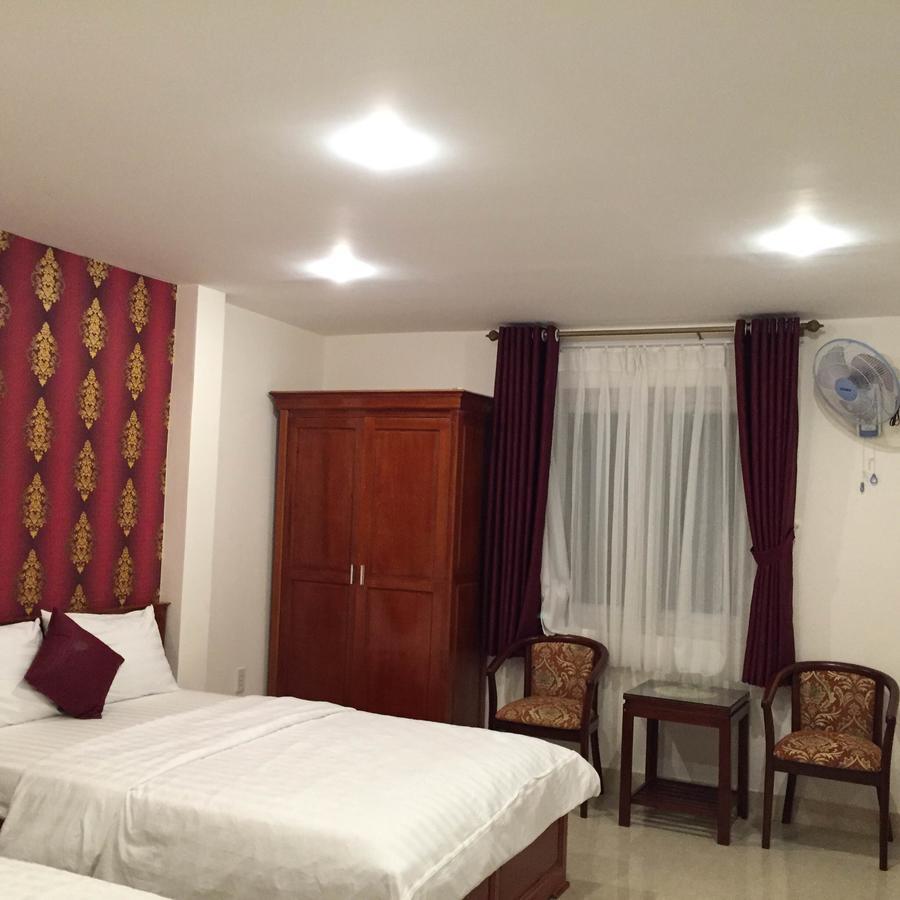 Huy Hoang 1 Hotel Ho Chi Minh City Exterior photo